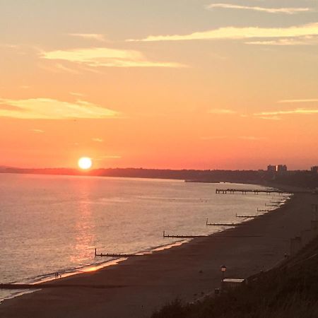 Oxford Avenue Bed & Breakfast Bournemouth Bagian luar foto