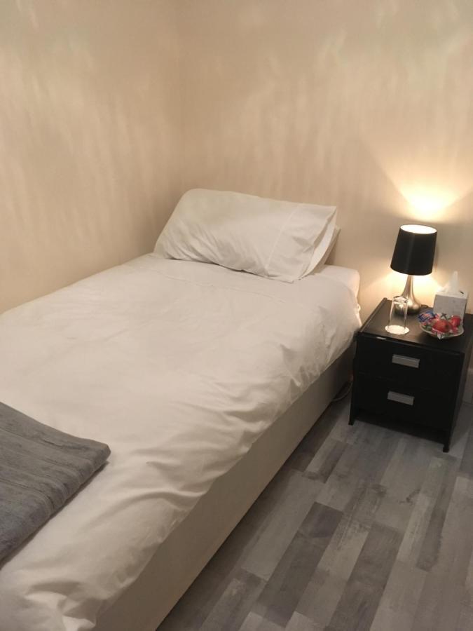 Oxford Avenue Bed & Breakfast Bournemouth Bagian luar foto